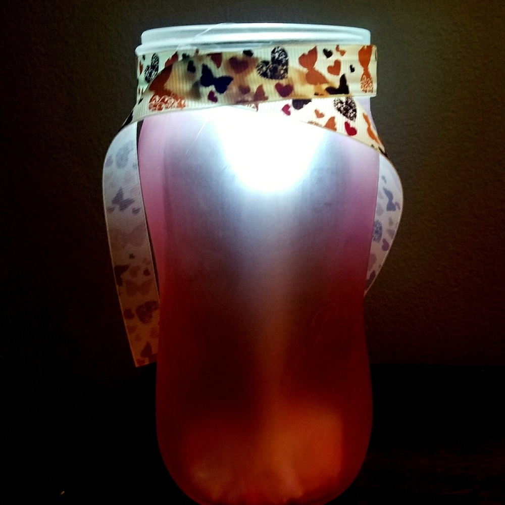 Hand crafted candle holder - Picture 3 of 5